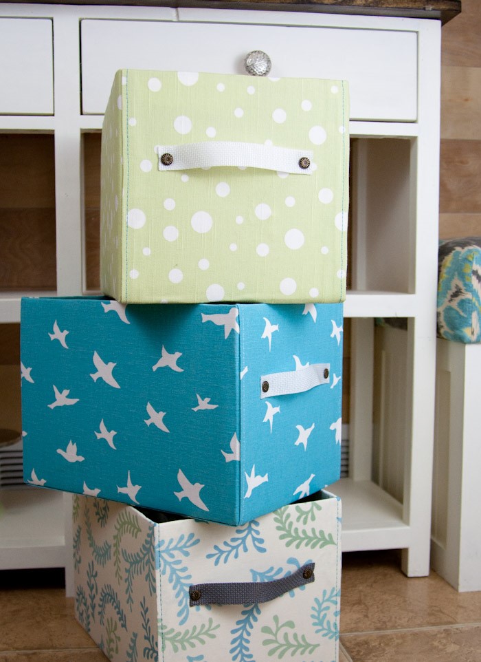 Easy-diy-fabric-storage-boxes-9