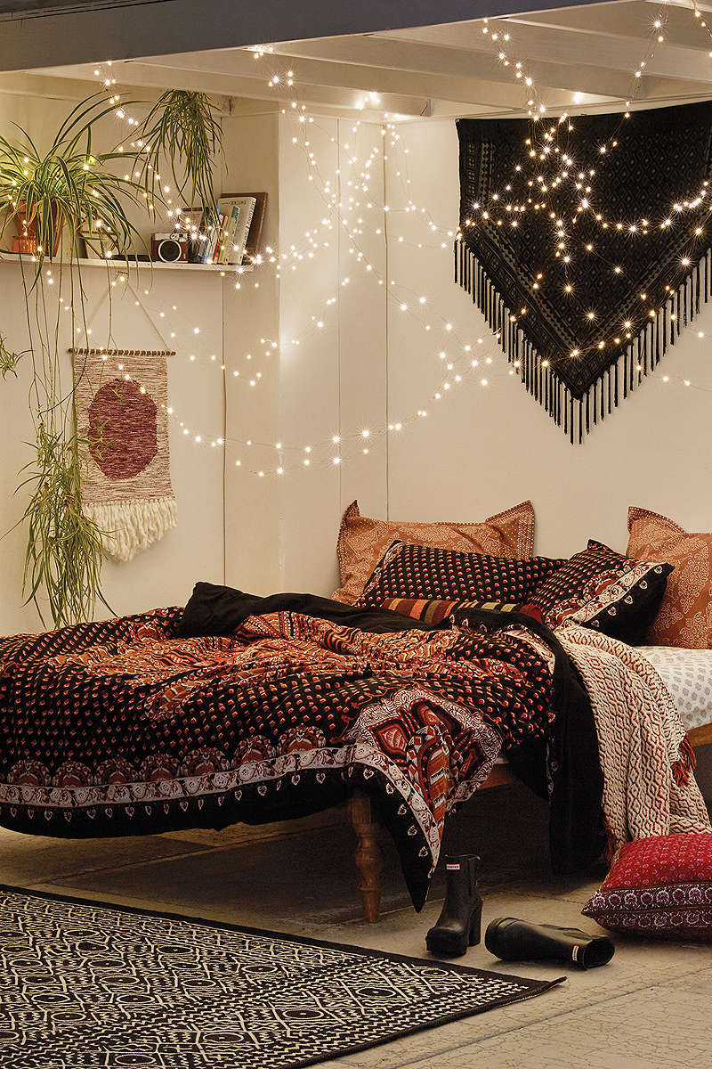 Magical-thinking-farah-medallion-duvet-cover