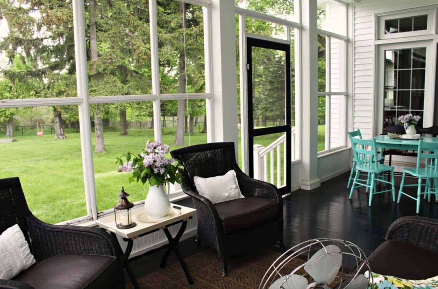 Screened-porch-design-ideas-14-1-kindesign
