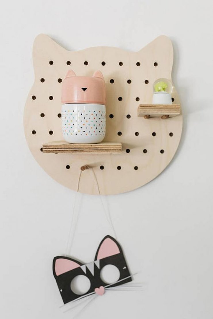 Catshelf