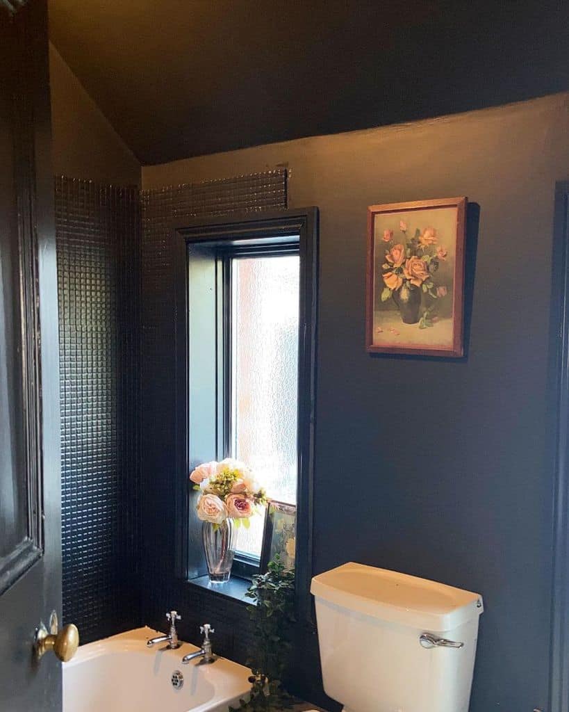 Ceiling-paint-small-bathroom-paint-ideas-moving.to_.the_.darkside