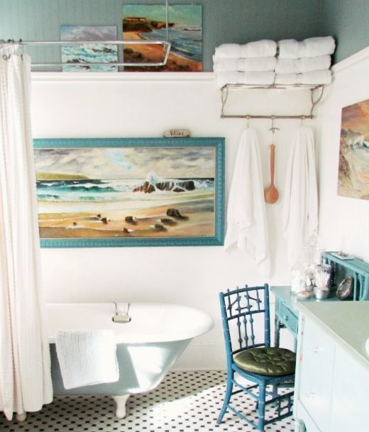 Coastal-art-bathroom-ideas-1