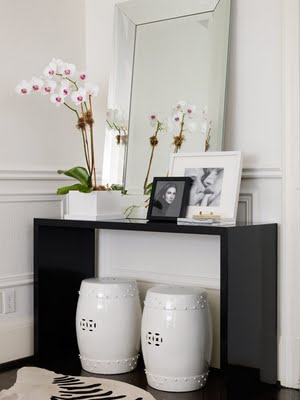 Decorating-with-console-tables-32