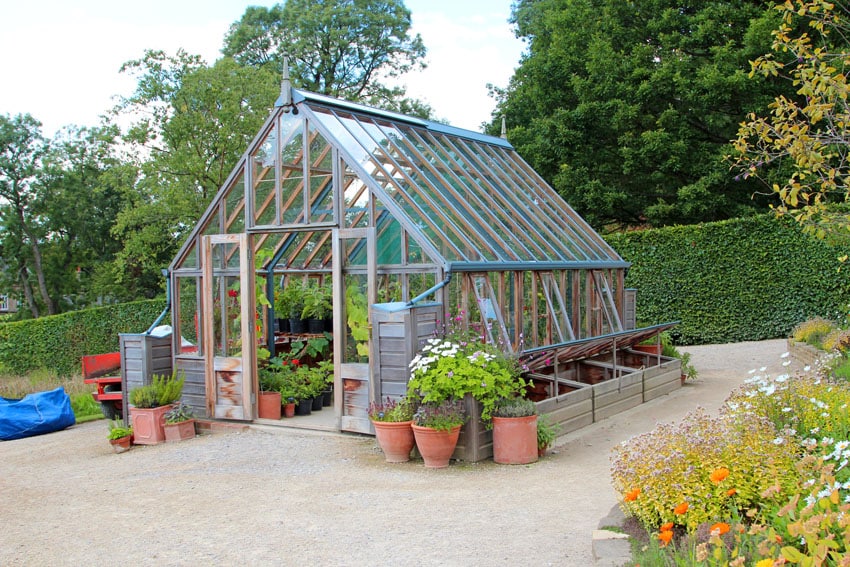 Garden-cold-frame-greenhouse