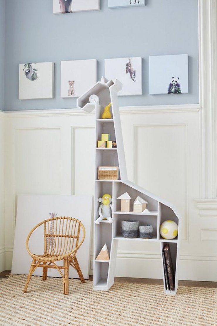 Giraffeshelf