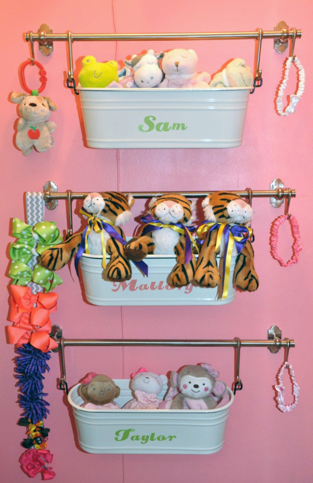 Hanging-tin-baskets-e1394563064511