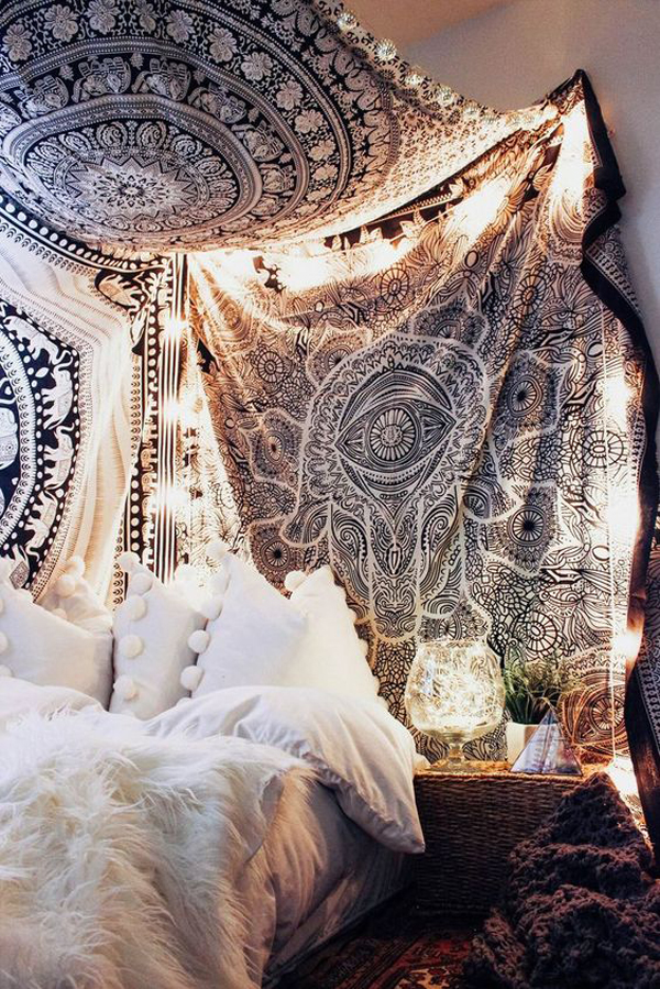 Mandala-tapestry-bedroom-decor-ideas