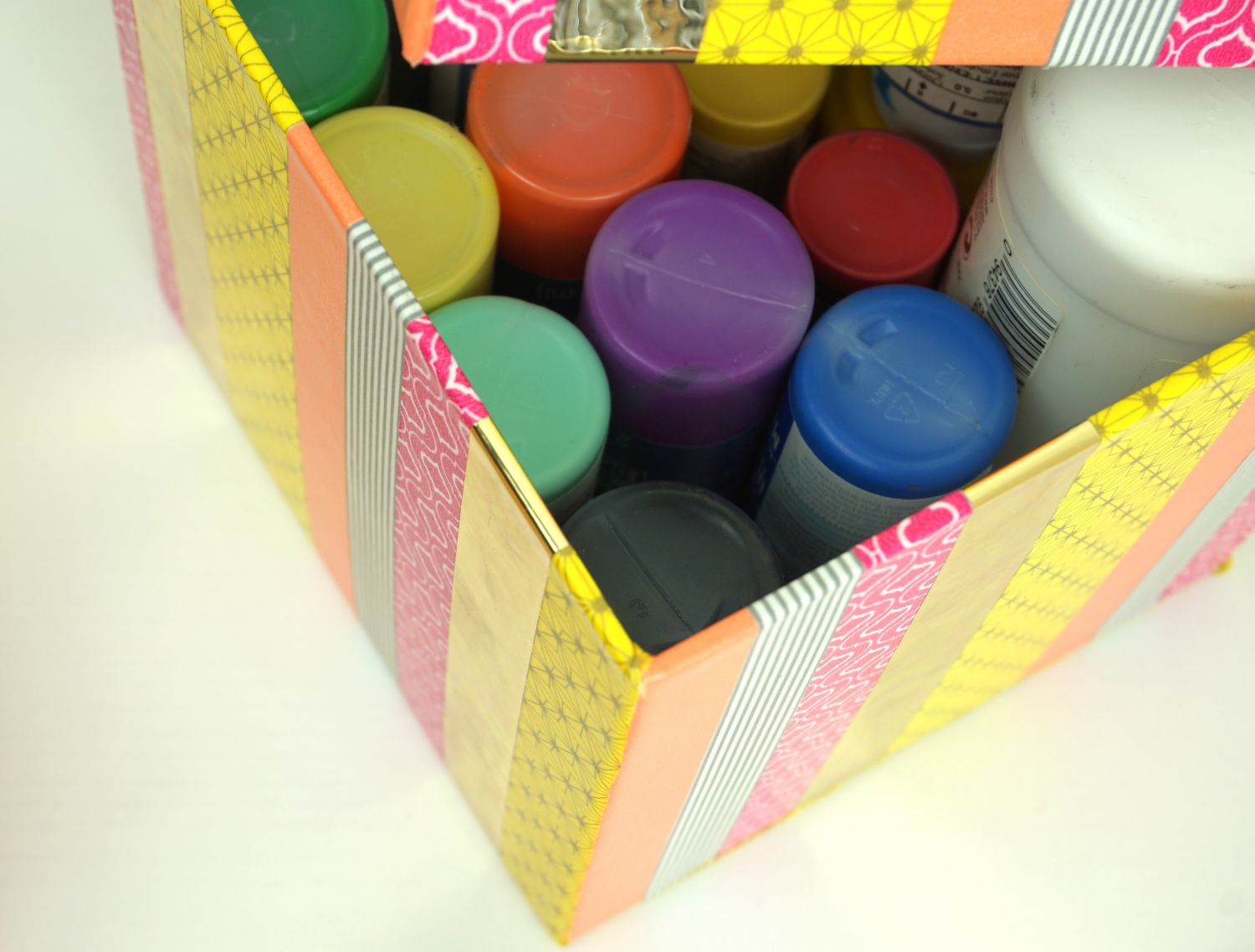 Pretty-craft-supply-storage