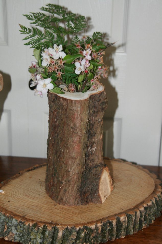 Tree-stump-vases-decoration-ideas-634x953-1