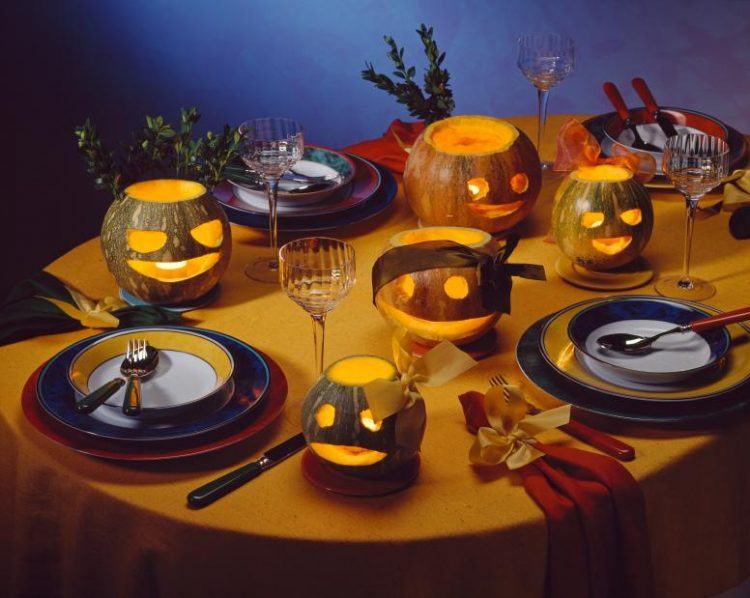 105915-776x619-table-750x598-1
