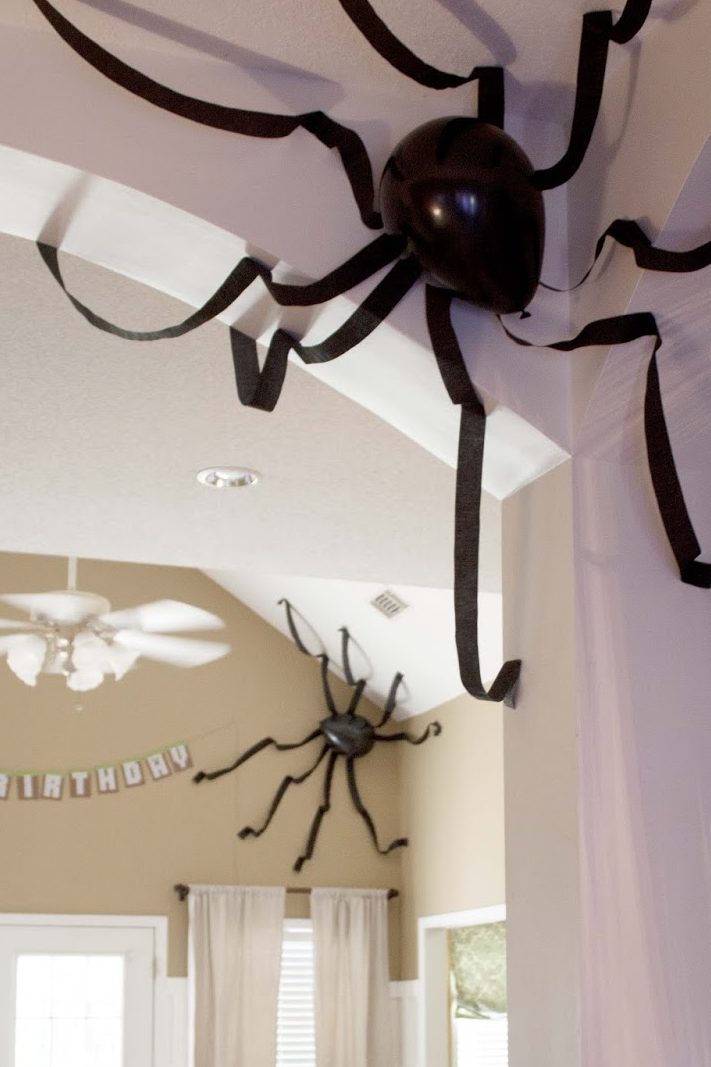 13-indoor-halloween-decorations-ideas-homebnc