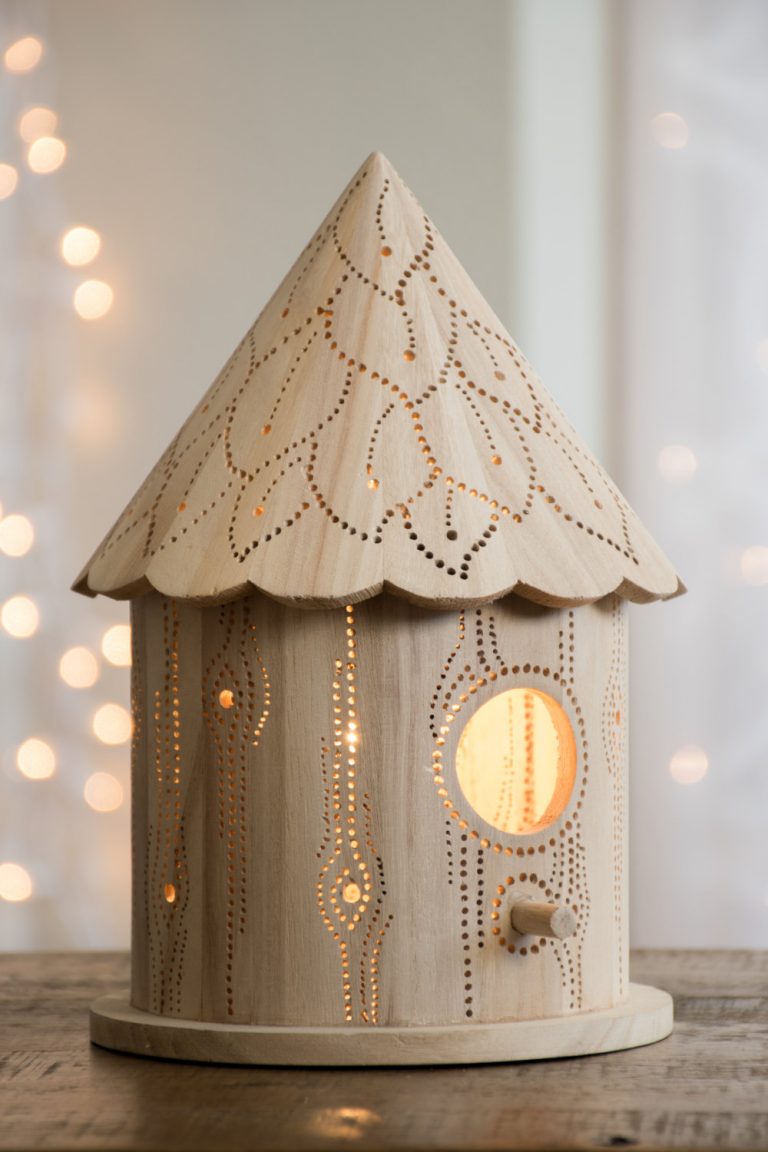15-enchanting-night-light-designs-made-with-laser-cut-wood-8-768x1152-1