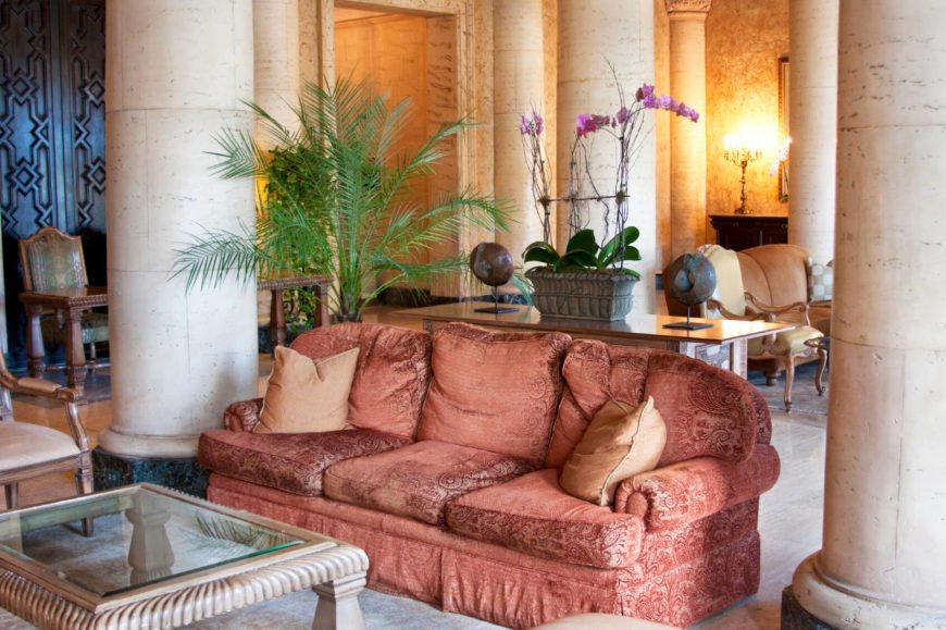 16-living-room-sofa-ideas-new-stock-870x579-1