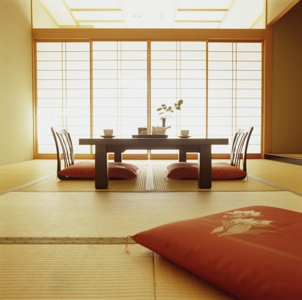 29-zen-dining-room-design-600x595-1