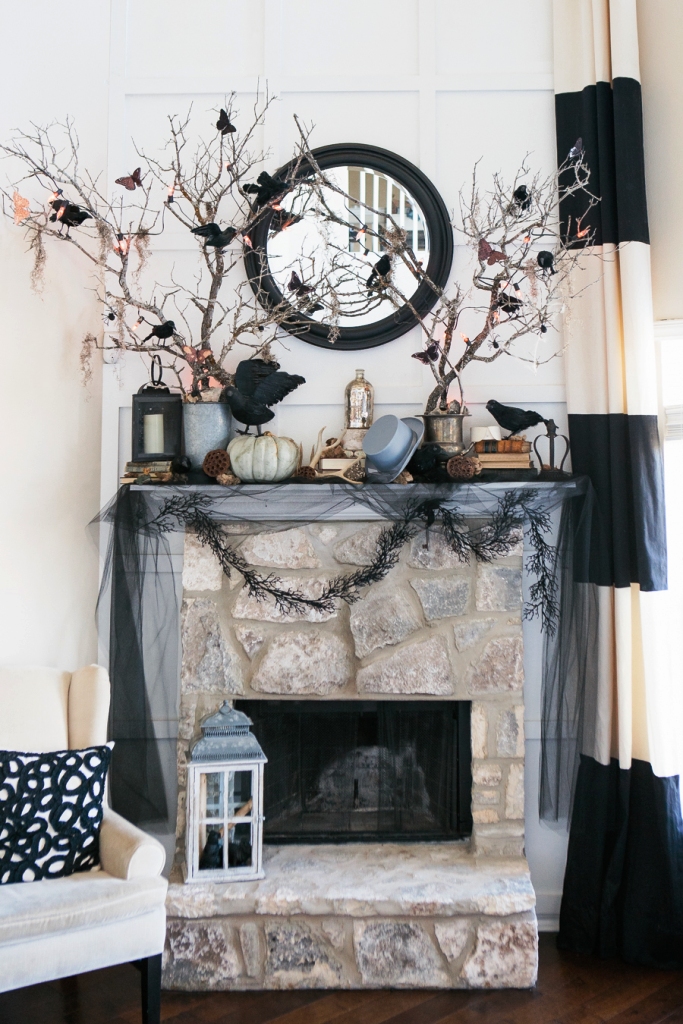 50-great-halloween-mantel-decorating-ideas-18