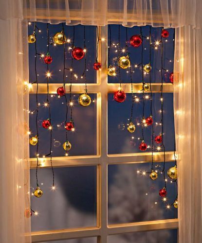 Christmas-window-lights-decoration-ideas-17