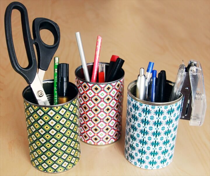 Colorful-tin-can-organizer