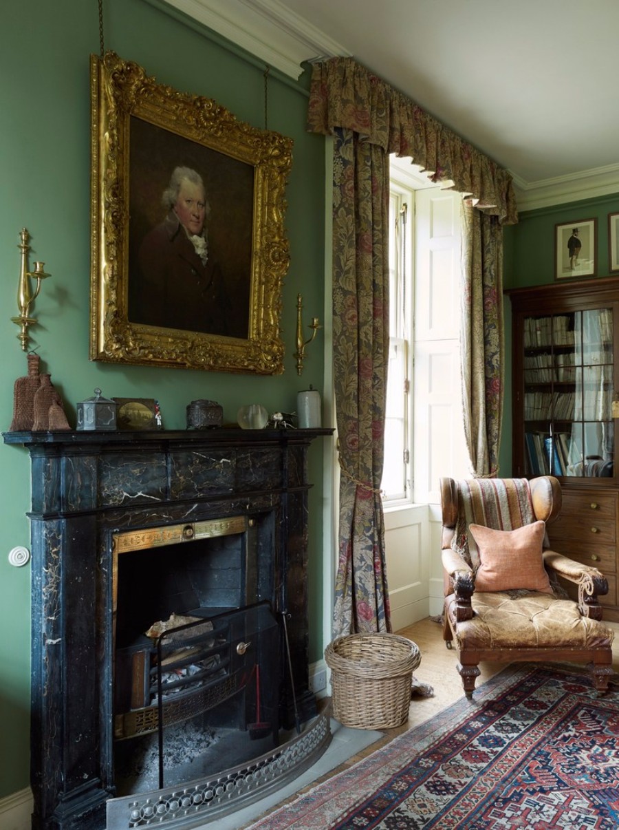 Discover-the-royal-home-decor-of-a-scottish-castle-11