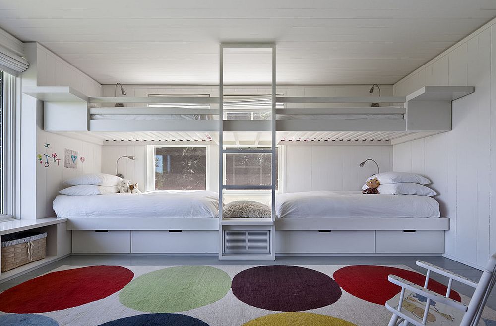 Eclectic-rug-adds-bright-pops-of-color-in-a-refined-fashion-to-the-beach-style-kids-room