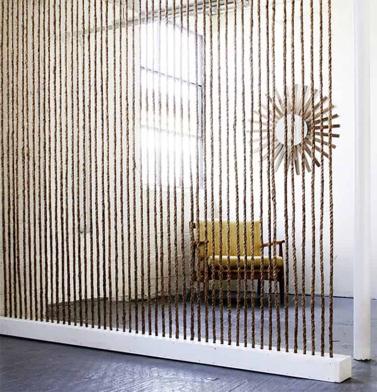 Gorgeous-and-unique-diy-room-divider-768x799-1