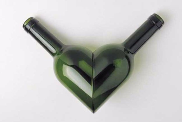 Heart-wine-bottle