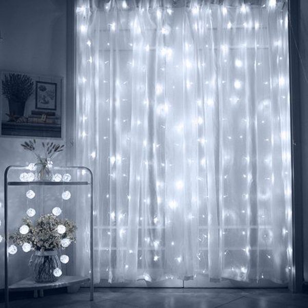 Led-curtain-white-string-lights