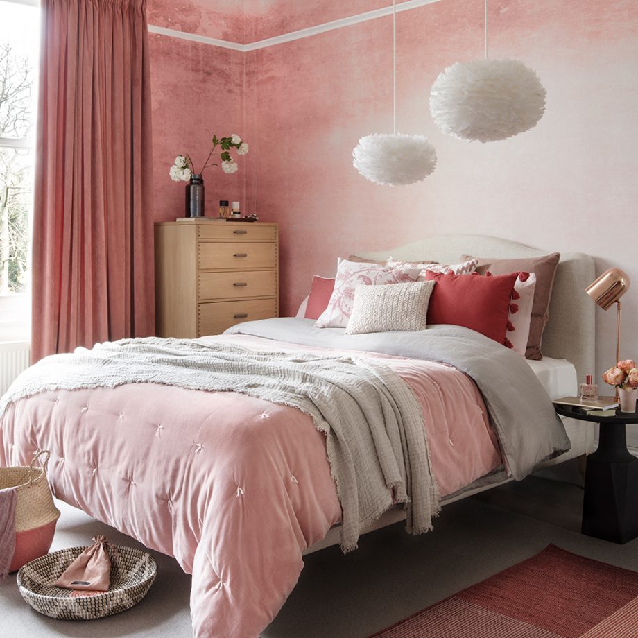 Pink-bedroom-ideas-9-920x920-1