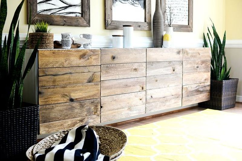 Reclaimed-wood-cabinet