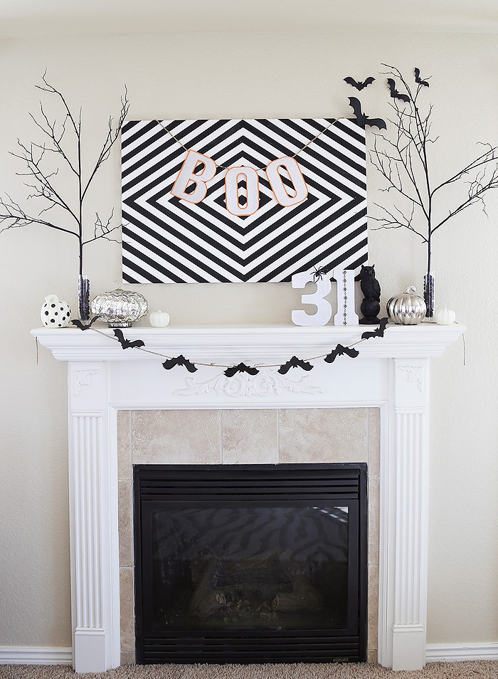 Simple-black-and-white-halloween-decor-for-a-fireplace