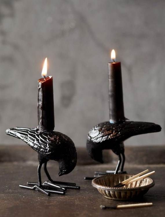 Spooky-halloween-lighting-candles-decoration-ideas-_01