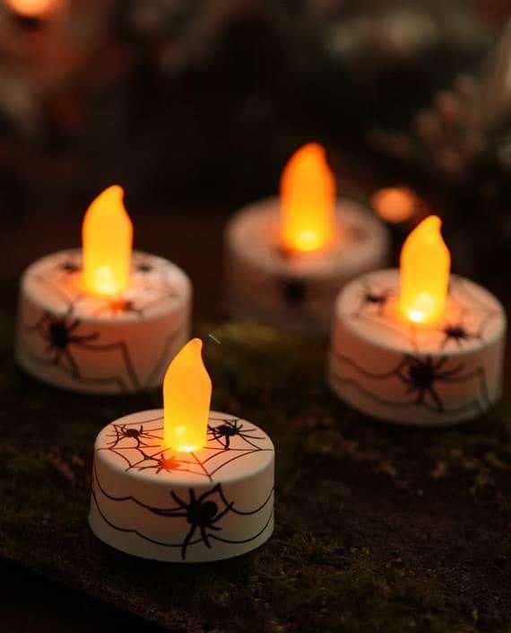 Spooky-halloween-lighting-candles-decoration-ideas-_47