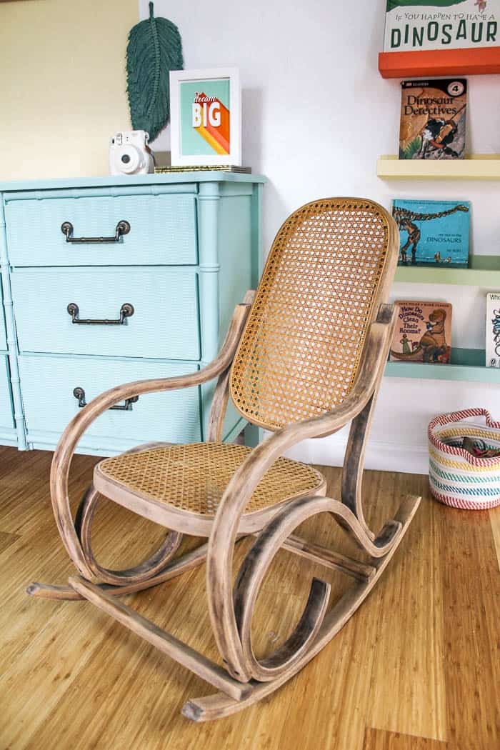 Thonet-bentwood-rocking-chair_0937