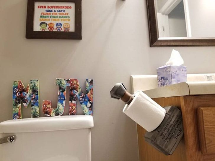 Thor-toilet-paper-holder