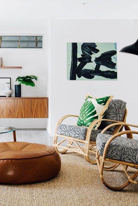 Beach-house-living-room-ideas-1555432170