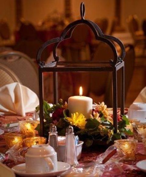 Fall-lanterns-for-outdoor-and-indoor-decor-3