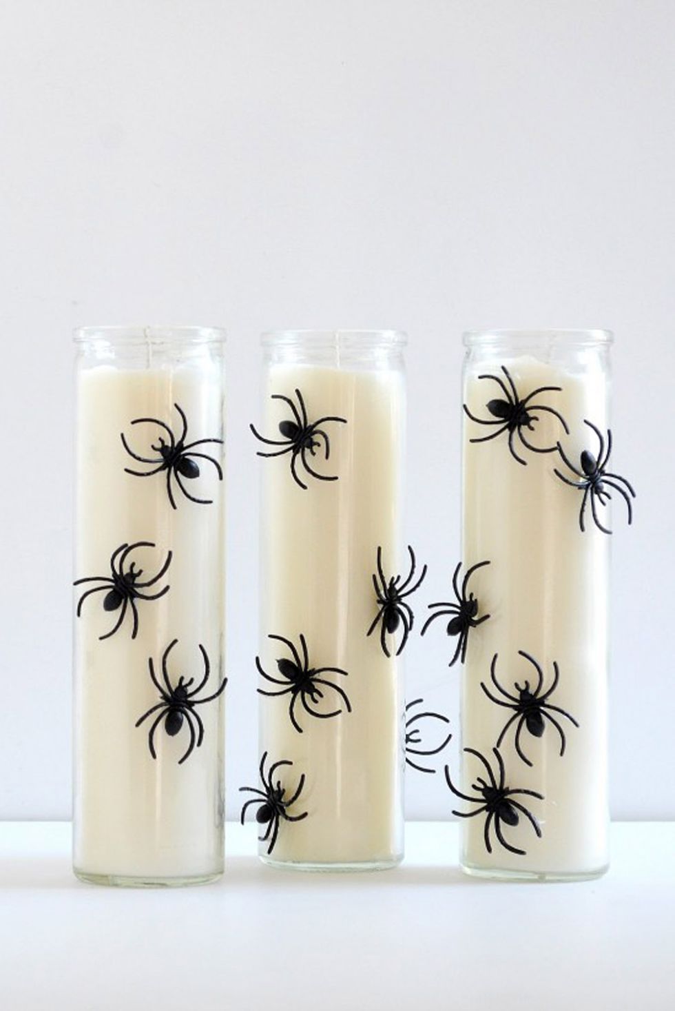 Halloween-candle-diy-spider-1531850509