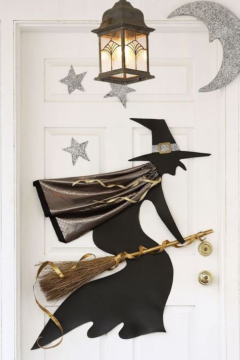 Halloween-door-decorations-glittering-witch-1626745146