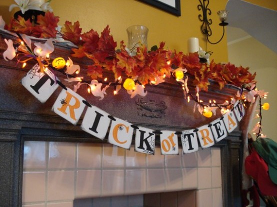 Halloween-mantel-decorating-ideas-32-554x415-1