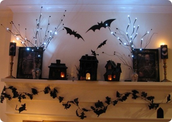 Halloween-mantel-decorating-ideas-41-554x395-1
