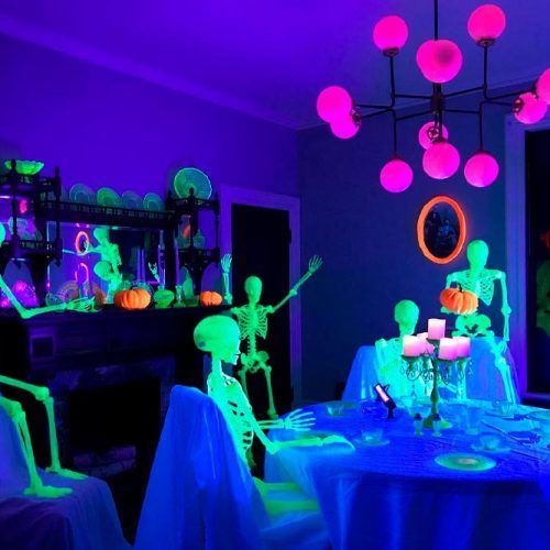 Halloween-party-ideas-skeletons-luminescence-500x500-1