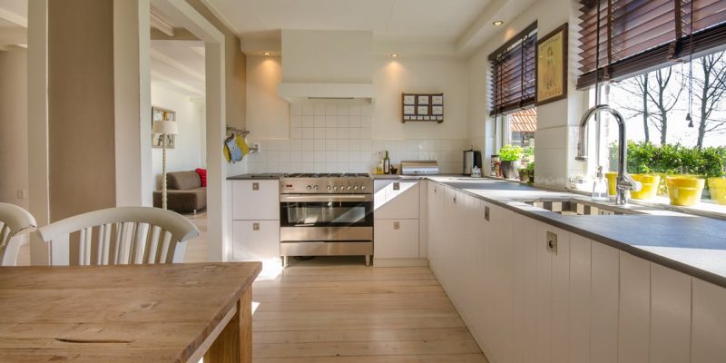 Kitchen-stove-sink-kitchen-counter-349749