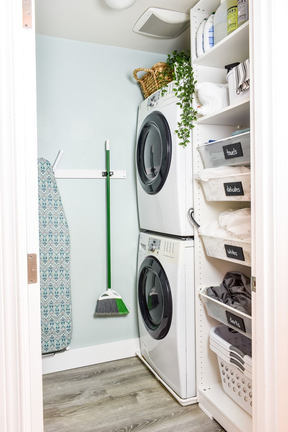 Laundry-room-ideas-divider-1620922721