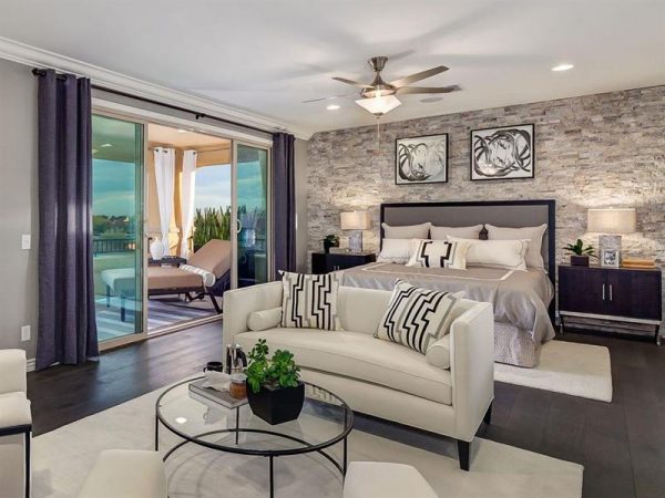 Master-bedroom-design-sitting-area-600x450-1