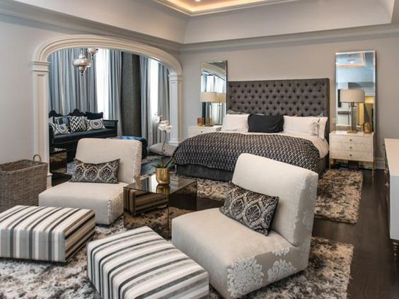 Master-bedroom-sitting-area-design