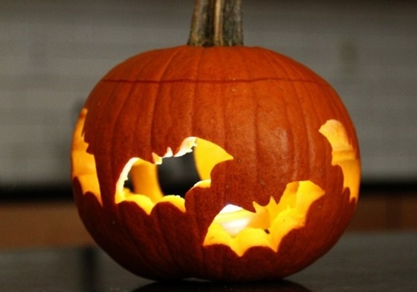 Pumpkin-carving-tips-how-to-carve-a-pumpkin-bats