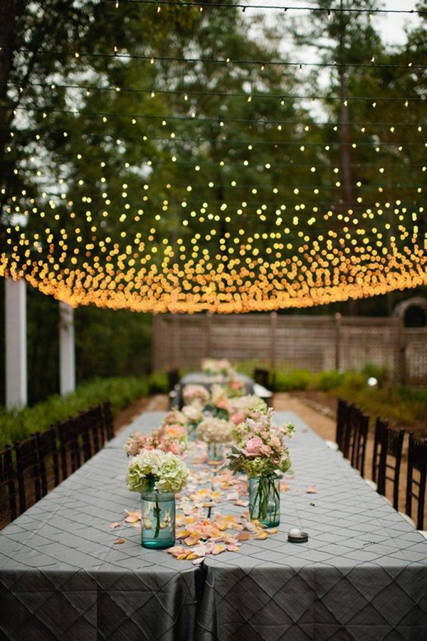 Romantic-outdoor-dinner-party-ideas-with-string-lights