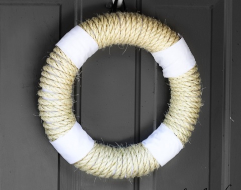 Rope-wreath
