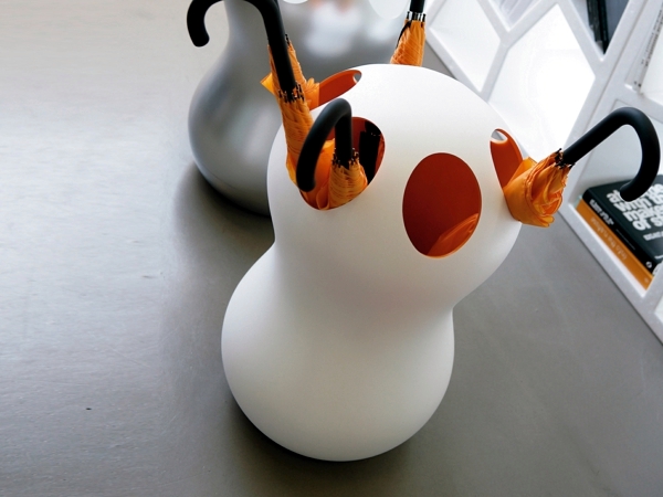 Send-umbrella-stand-designs-for-the-modern-industrial-design-7-690994573