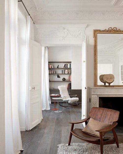 Ways-to-incorporate-antique-chairs-into-modern-decor-13