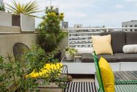 Balcony with sunny yellow touches